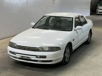 NISSAN SKYLINE