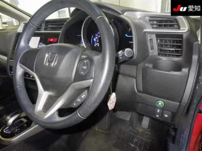 Honda FIT HYBRID