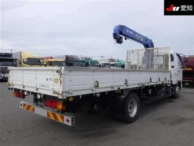 MITSUBISHI FUSO FIGHTER