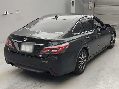 Toyota CROWN HYBRID