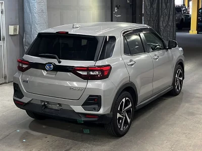 DAIHATSU ROCKY