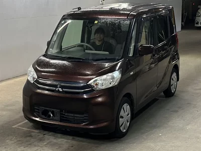 MITSUBISHI EK SPACE