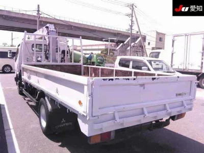 MITSUBISHI CANTER