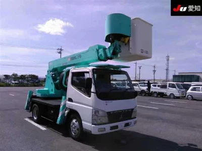 MITSUBISHI CANTER