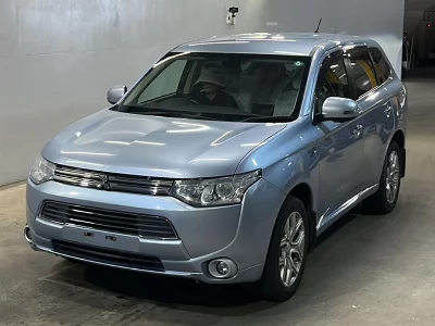 MITSUBISHI OUTLANDER PHEV