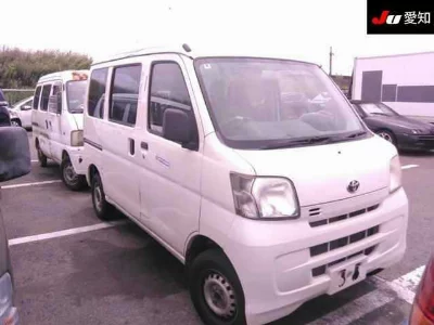Toyota Pixis Van