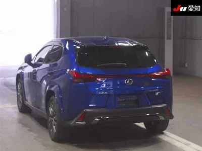LEXUS UX