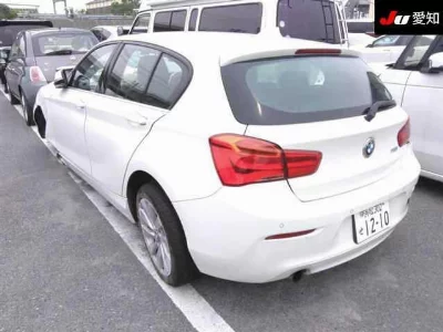 BMW 1 SERIES