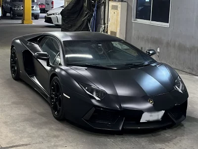 Lamborghini Aventador