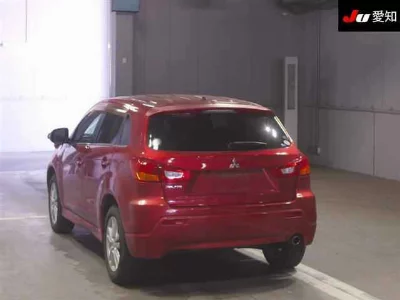MITSUBISHI RVR