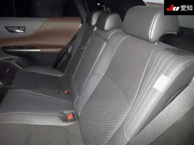 TOYOTA HARRIER HYBRID