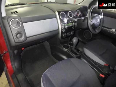 Mazda Verisa