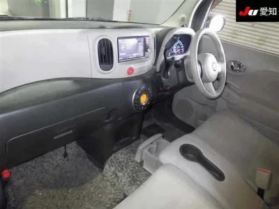 NISSAN CUBE