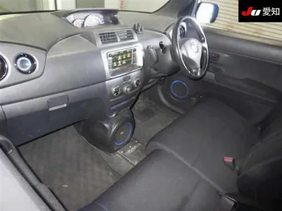 Toyota bB