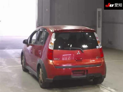 MITSUBISHI COLT