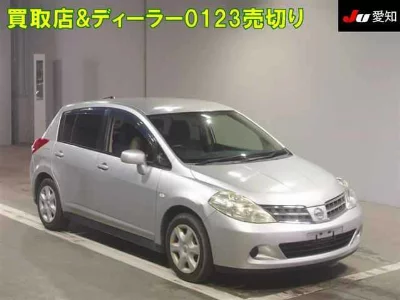 NISSAN TIIDA