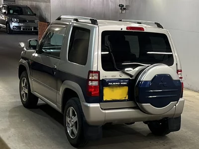MITSUBISHI PAJERO MINI