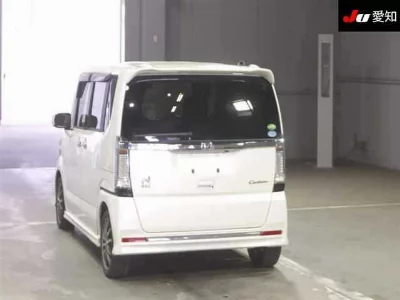 Honda N BOX CUSTOM