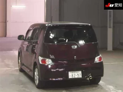Toyota bB