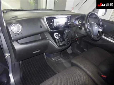MITSUBISHI EK SPACE CUSTOM
