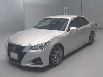 Toyota CROWN HYBRID
