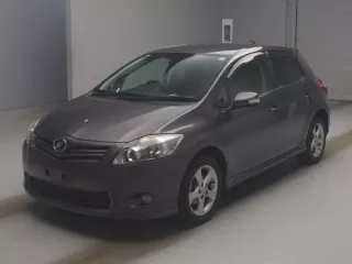 Toyota Auris  с аукциона в Японии