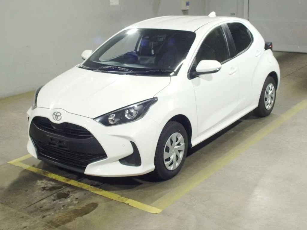 Toyota Yaris  с аукциона в Японии