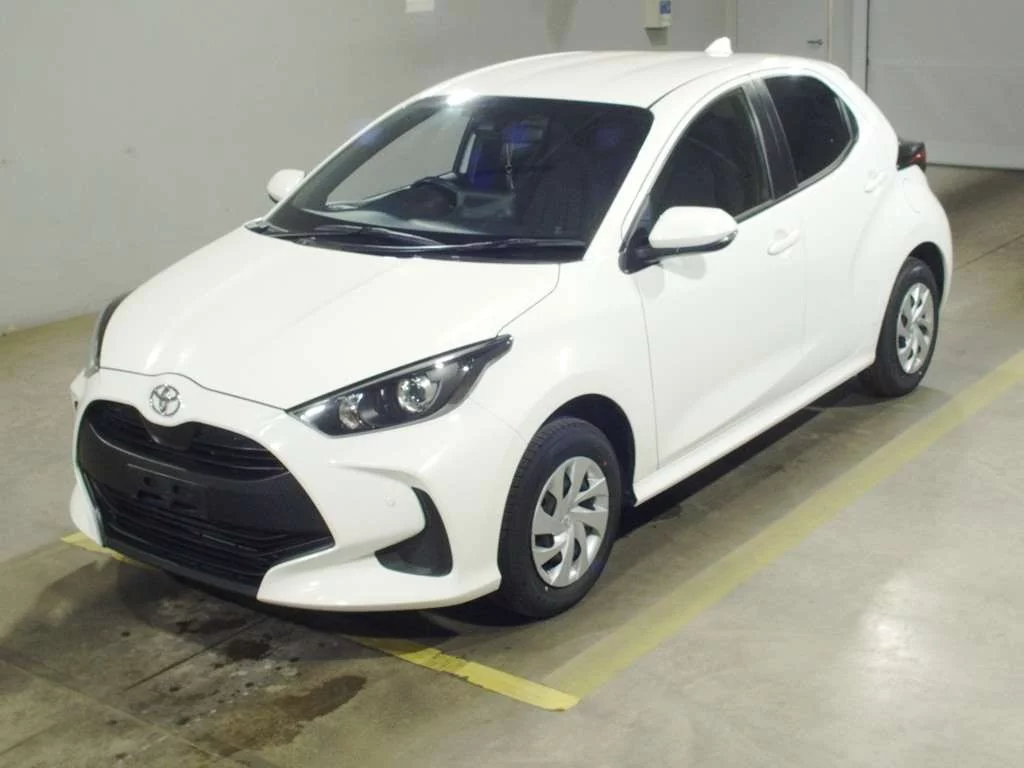 Toyota Yaris  с аукциона в Японии