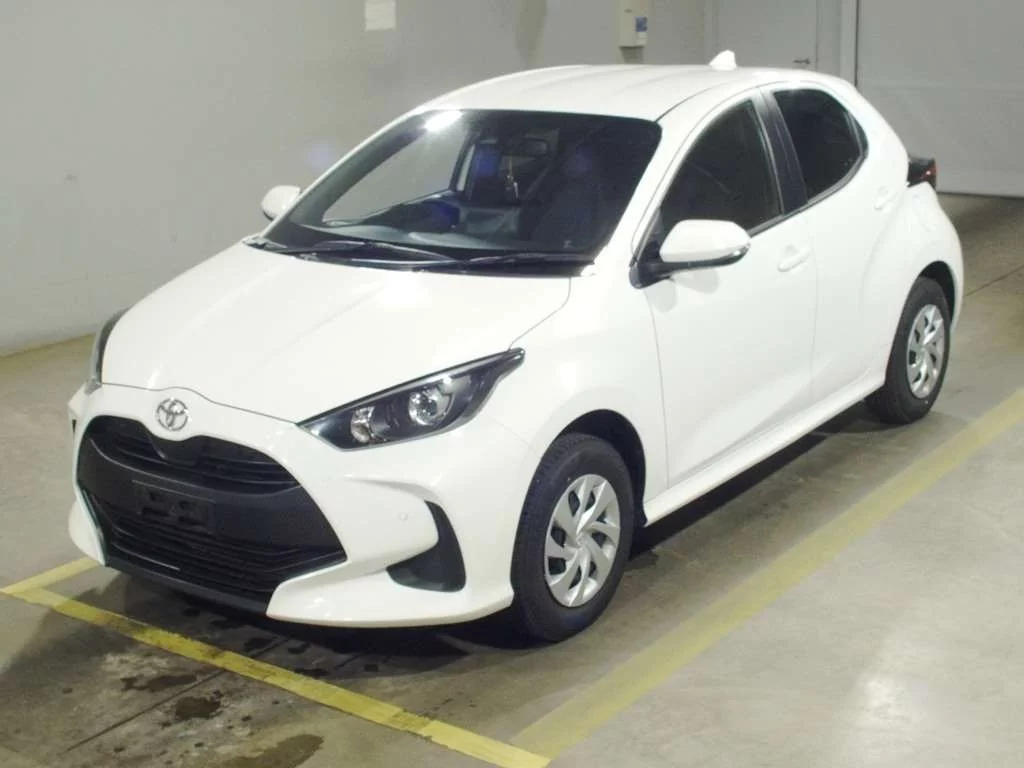 Toyota Yaris  с аукциона в Японии
