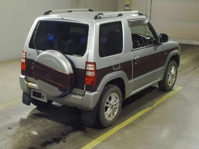 MITSUBISHI PAJERO MINI