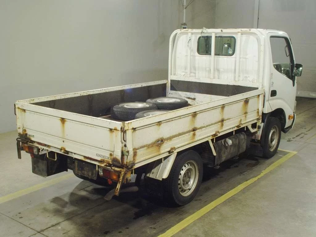 Toyota ToyoAce  с аукциона в Японии