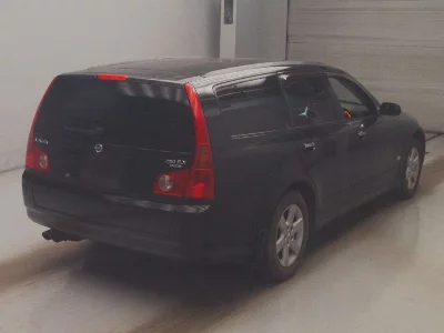 NISSAN STAGEA