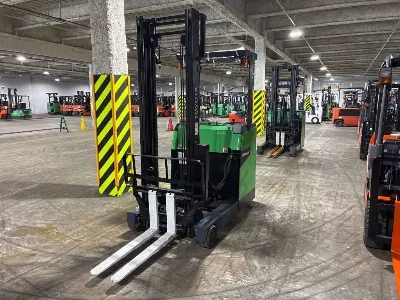 Toyota  FORKLIFT