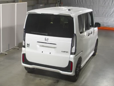 Honda N BOX CUSTOM