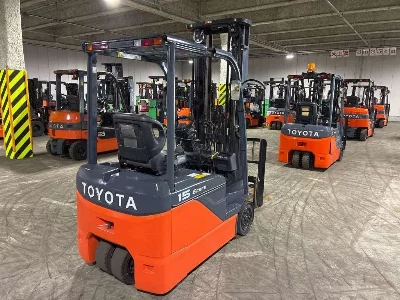 Toyota  FORKLIFT