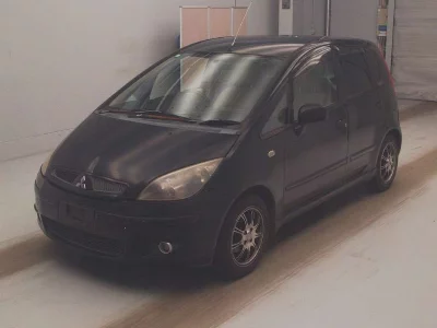 MITSUBISHI COLT