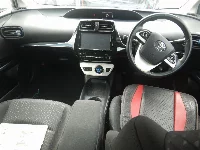 Цена авто Toyota Prius с аукционов Японии, номер кузова ZVW50, пробег 53 000, оценка 13