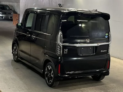 Honda N BOX CUSTOM