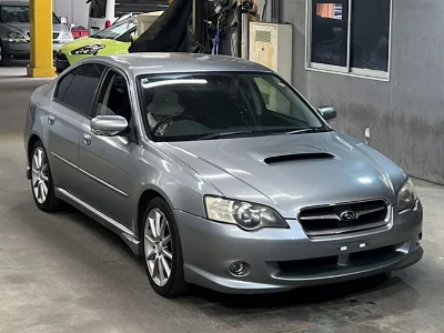 Subaru Legacy B4