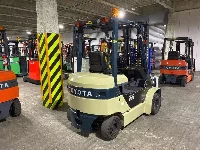 Цена авто Toyota  FORKLIFT с аукционов Японии, номер кузова 8FBH25, пробег 0, оценка 13