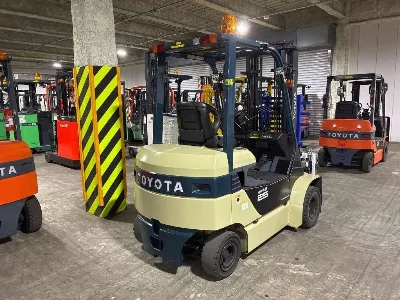 Toyota  FORKLIFT
