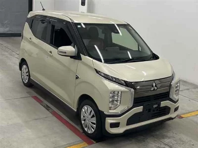 MITSUBISHI EK X EV