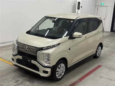 MITSUBISHI EK X EV