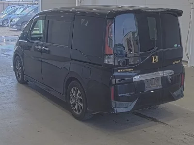 Honda STEPWGN SPADA