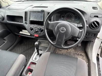 NISSAN AD