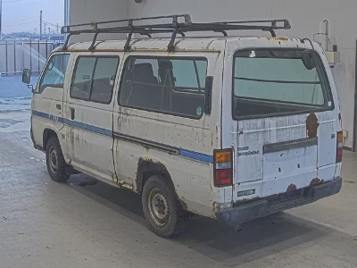 NISSAN CARAVAN