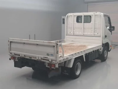 TOYOTA DYNA TRUCK