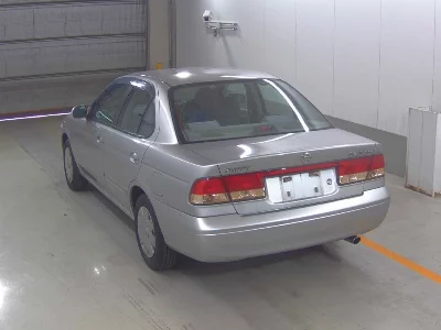Nissan Sunny