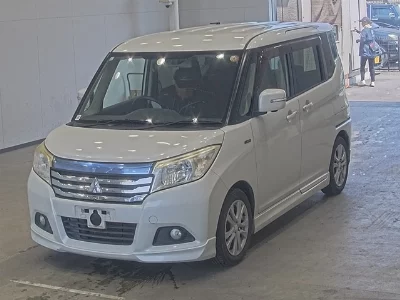 Mitsubishi Delica D:2