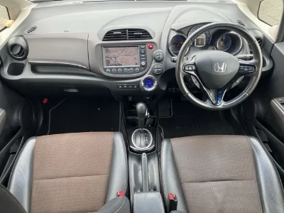 Honda FIT SHUTTLE HYBRID
